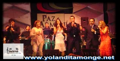 Con Luis Fonsi, Milli Quezada, Roselyn Sanchez, Gisselle y Gilbertito